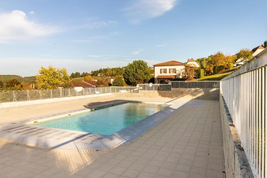 Sarlat, Apptmt T3 Residence Clim Piscine Parking Exteriör bild